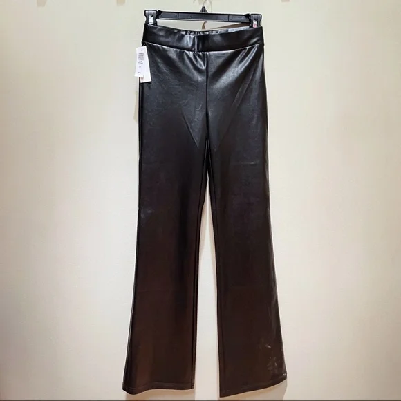 NWT Aritzia Ten by Babaton Upstage Vegan Leather Pant in black - Picture 5 of 7